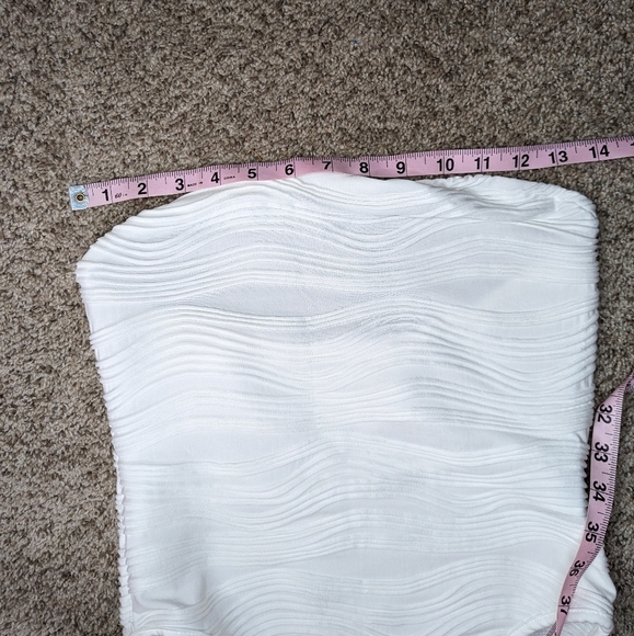Boture White Line Texture Strapless Sleeveless Romper Size Medium - Picture 10 of 10